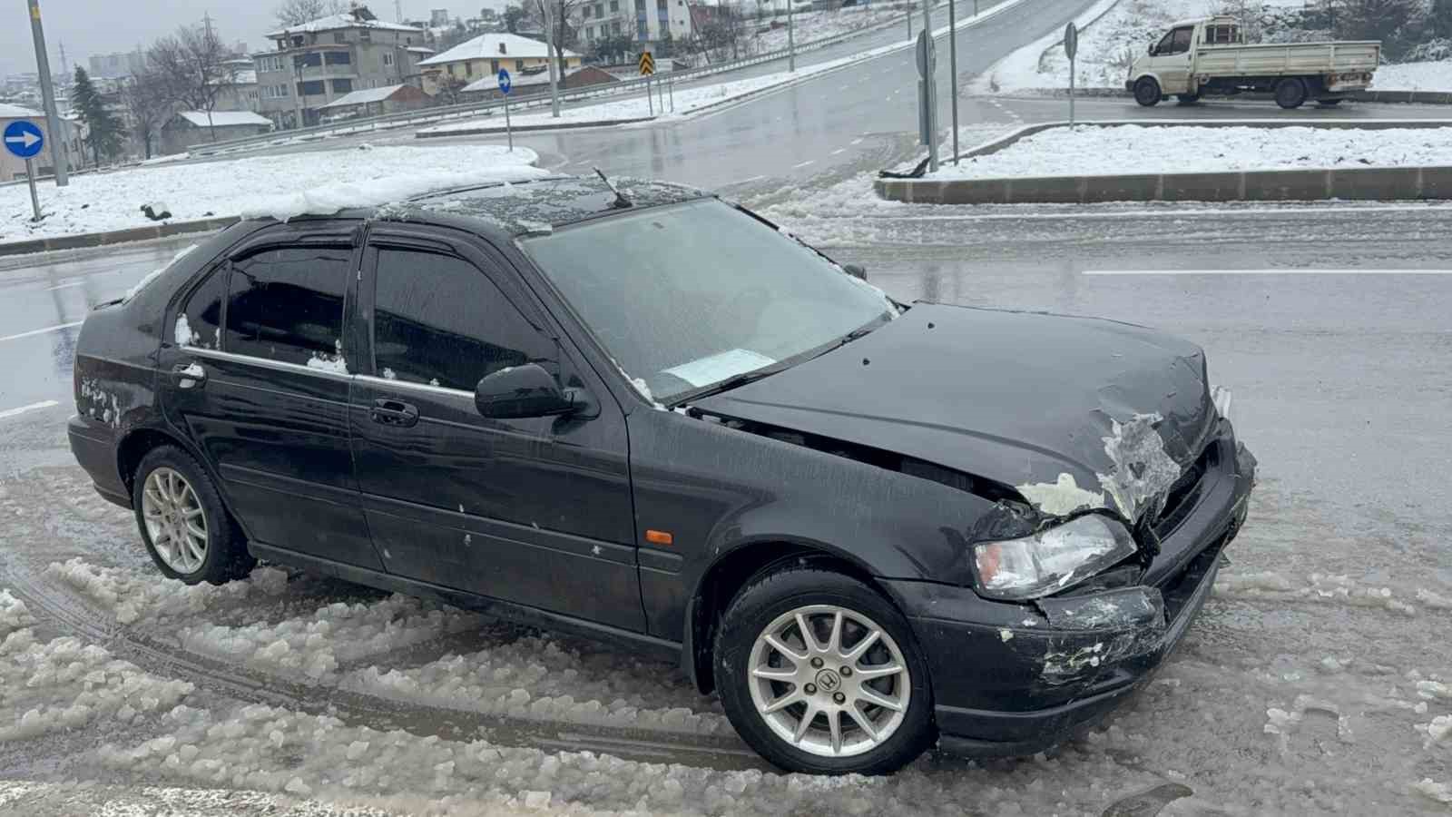 samsunda-kavsakta-kaza-1-yarali