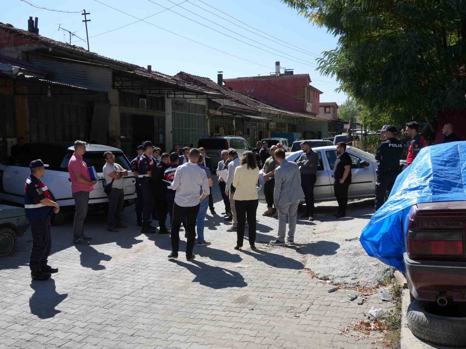 sanayi-sitesindeki-cinayette-iki-kardese-16-yil-ve-23-yil-hapis-cezasi