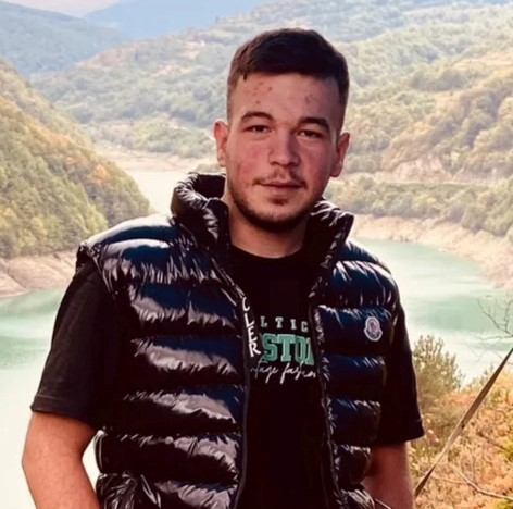 sinopta-takla-atan-otomobilin-surucusu-hayatini-kaybetti