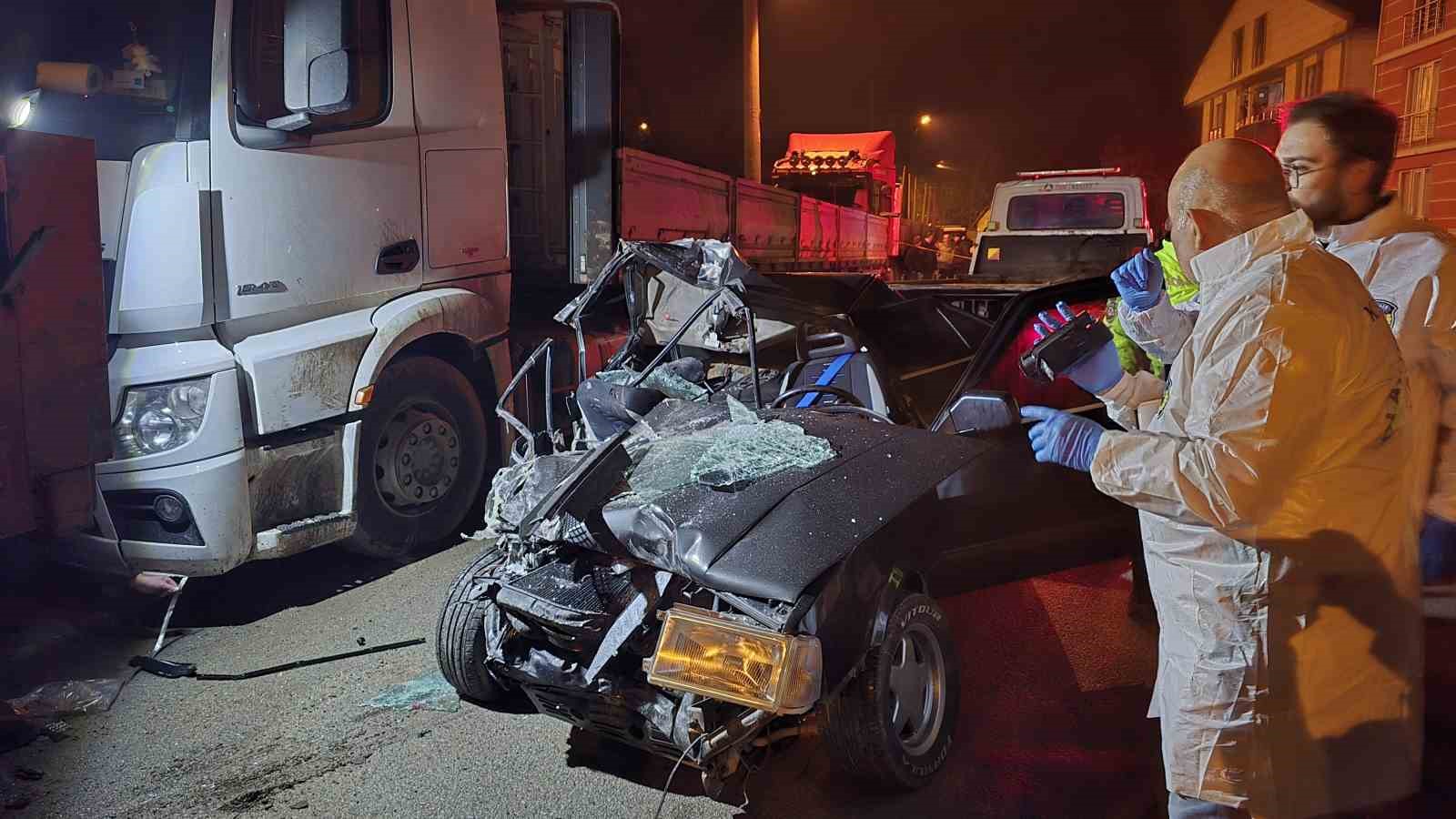 tofas-tira-ok-gibi-saplandi-1i-agir-2-yarali