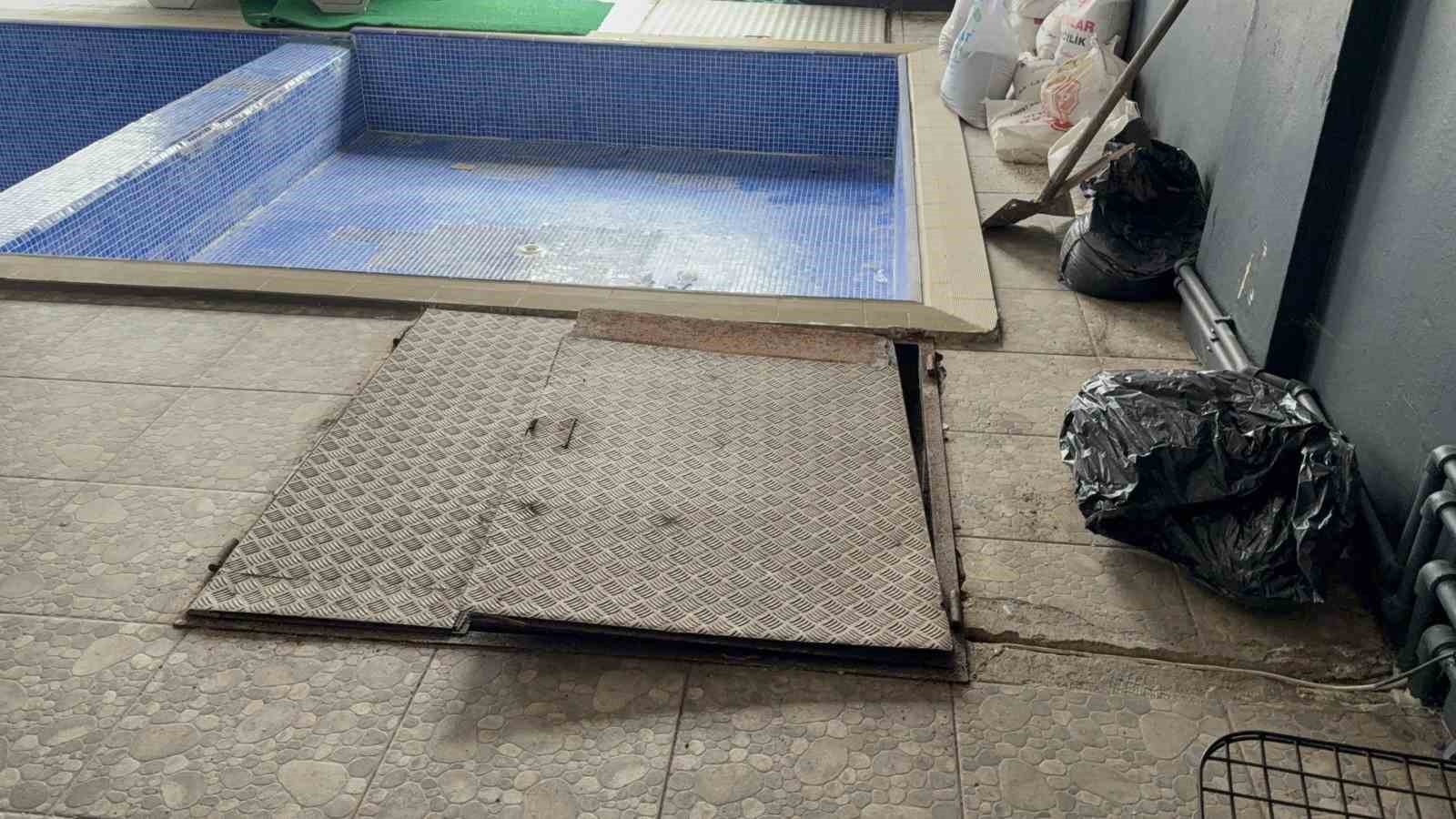 tokatta-kan-donduran-cinayet-babasini-oldurerek-havuz-deposuna-gomdu