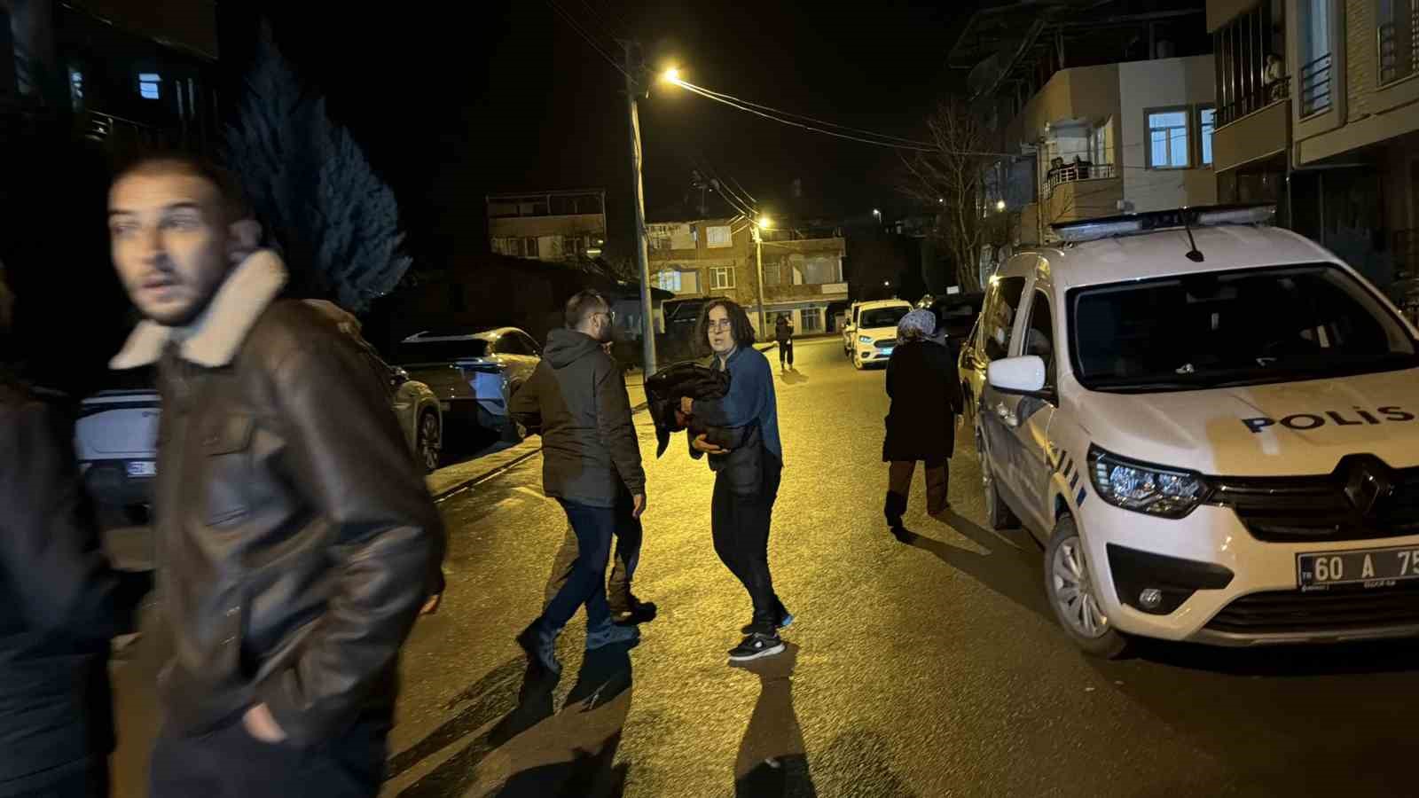 tokatta-yangin-sonrasi-mahallede-kavga-cikti