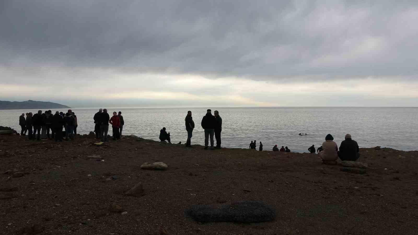 trabzonda-kayip-genc-her-yerde-araniyor