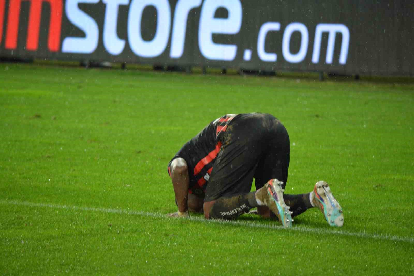 trendyol-1-lig-corum-fk-1-ankara-keciorengucu-0