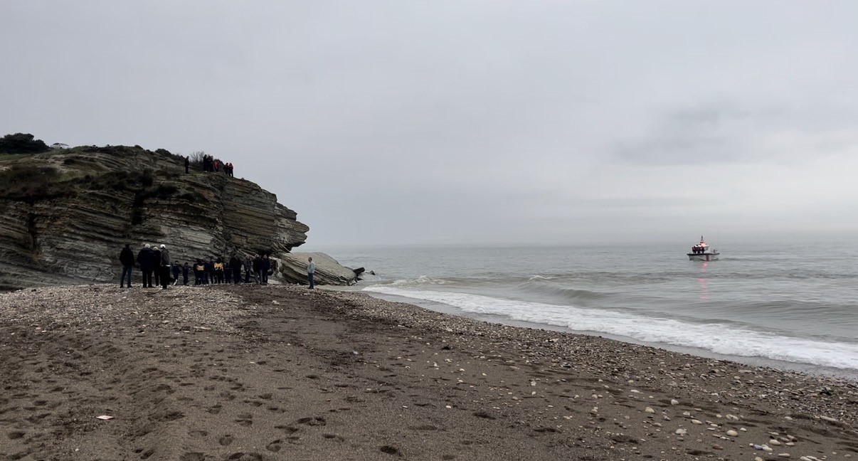 3-gundur-kayip-olan-kadin-kayaliklarda-olu-bulundu