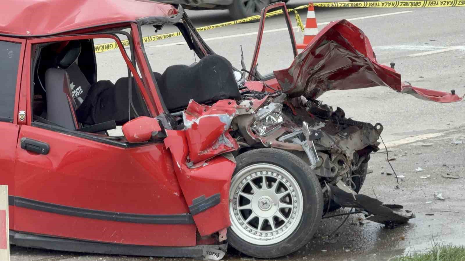 ailesine-veda-mesaji-atan-19-yasindaki-surucu-tankerle-carpisarak-hayatini-kaybetti