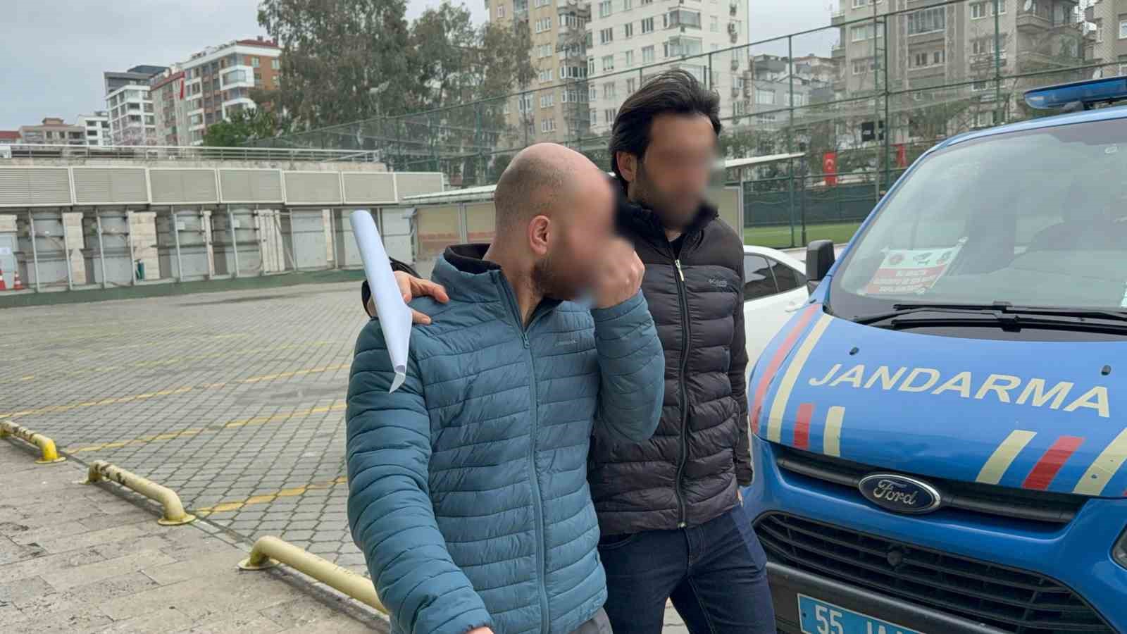 anne-ogul-230-bin-uyusturucu-hapla-yakalandi-oglu-tutuklandi-anneye-adli-kontrol