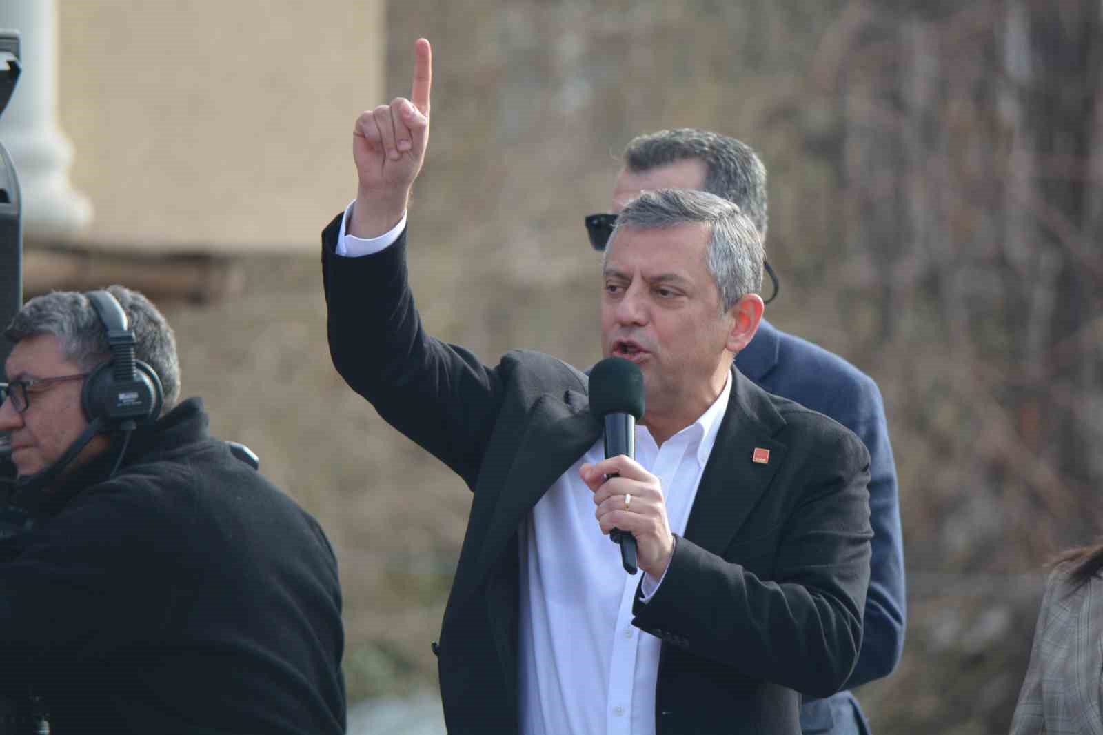 chp-genel-baskani-ozel-47-yil-ikinci-parti-kalan-ama-millete-saygisini-kaybetmeyen-siyasetin-adi-cumhuriyet-halk-partisidir