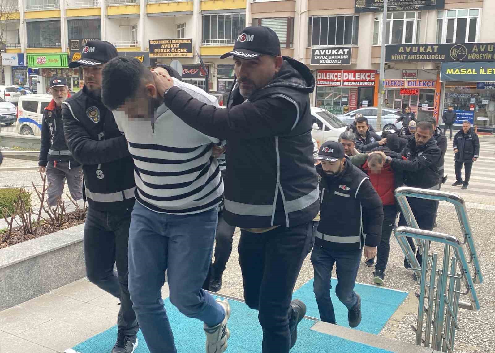 corumda-is-yerlerine-silahli-saldiri-duzenleyen-8-kisi-gozaltina-alindi