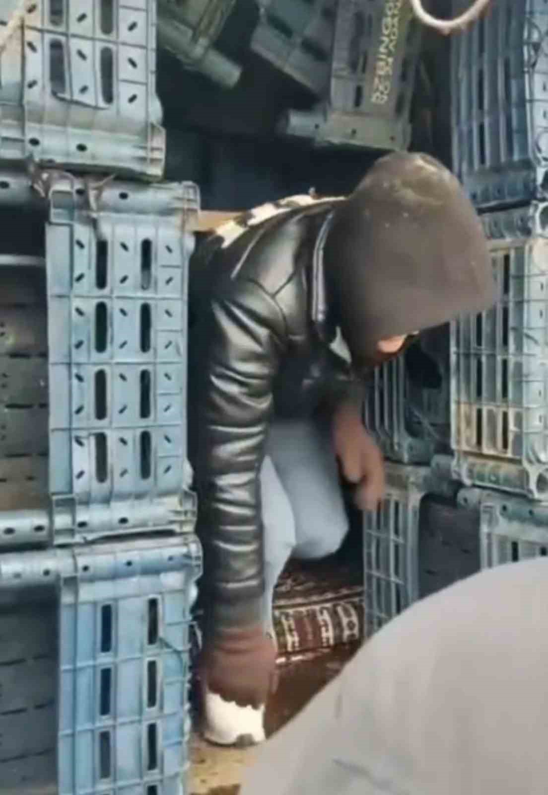 duzcede-13-duzensiz-gocmen-yakalandi