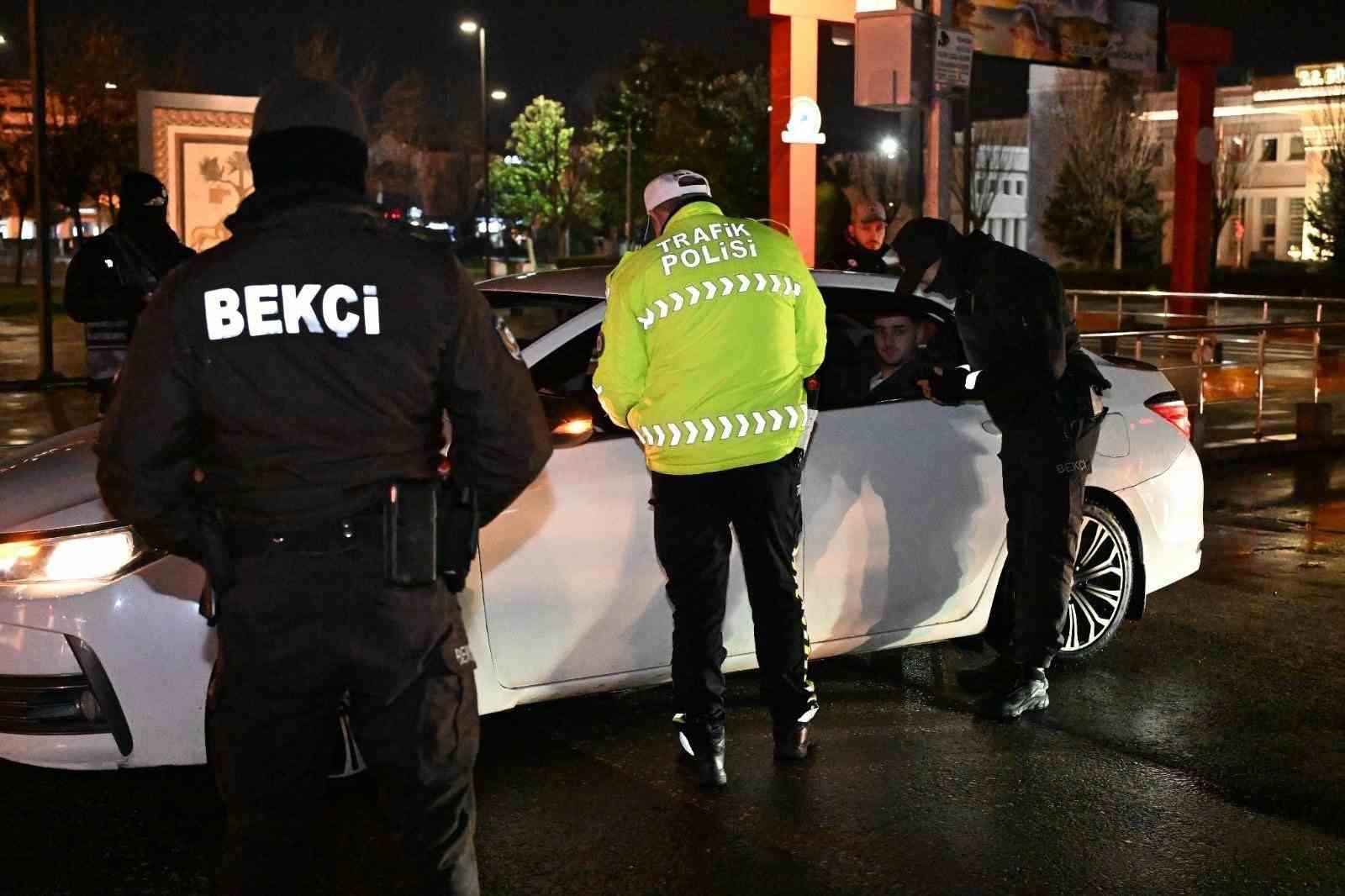 duzcede-denetimde-4-bin-159-kisi-sorgulandi