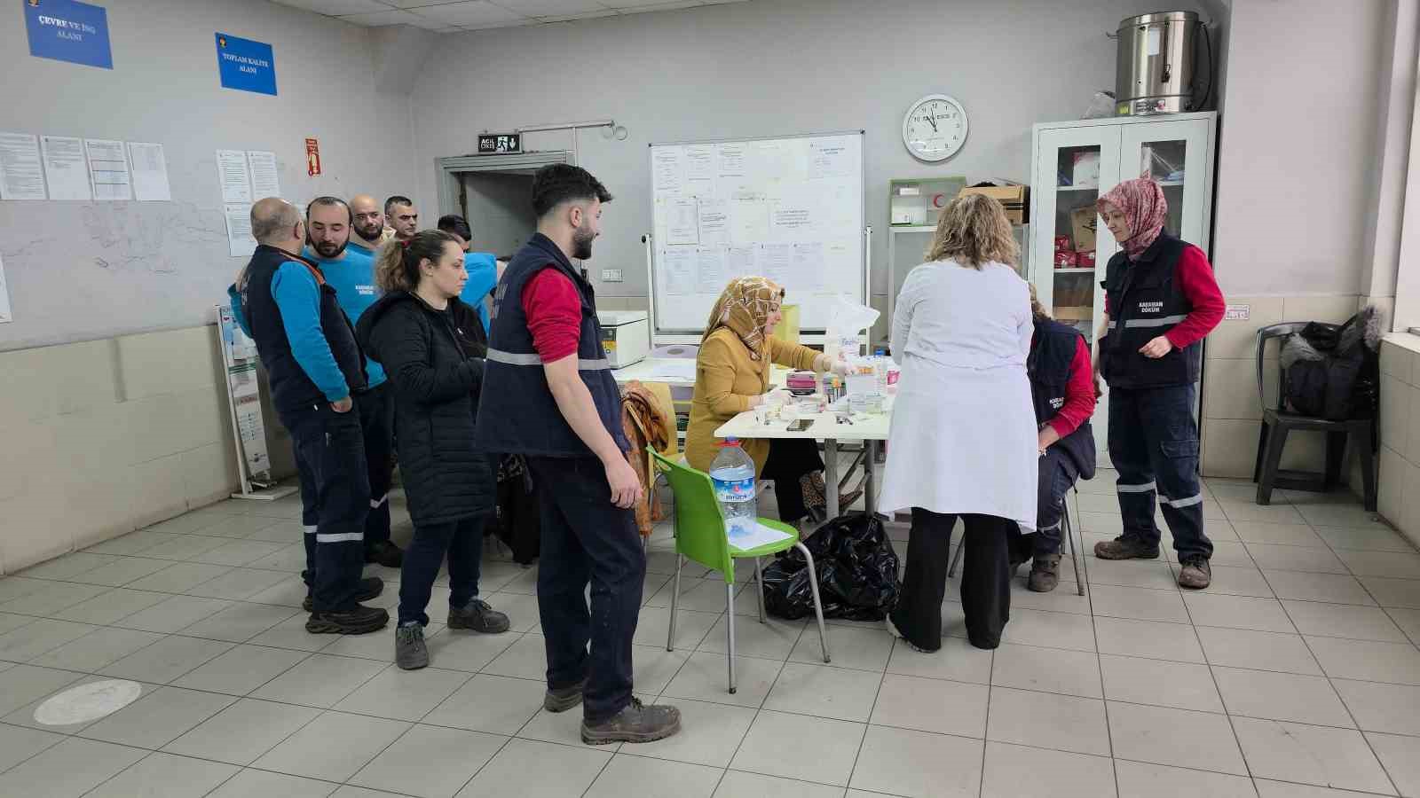 fabrikalar-saglik-merkezine-donustu-hastaneye-gitmeye-gerek-kalmadi