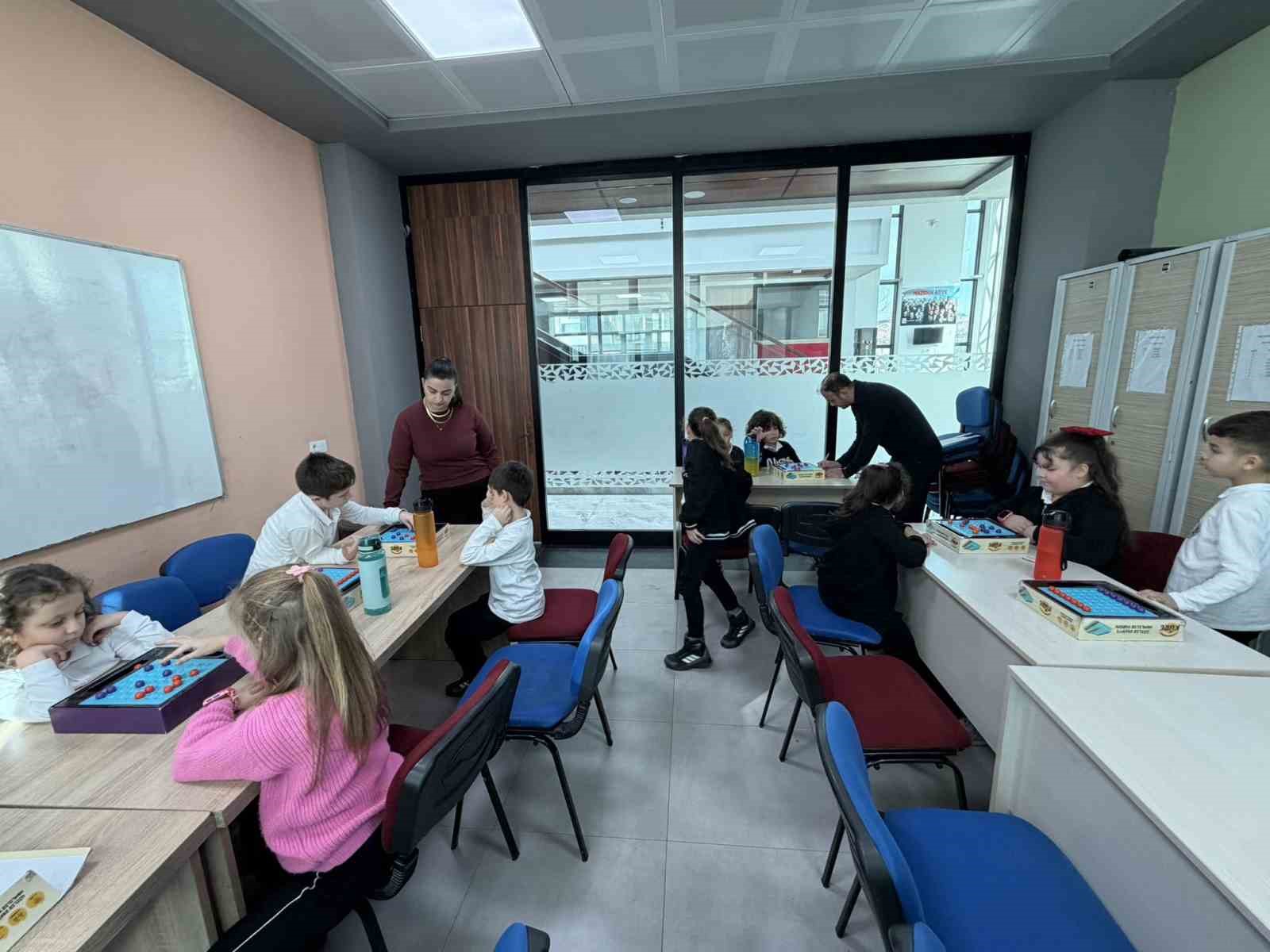 genclerin-akil-oyunlari-dunyasi-ilgi-gordu