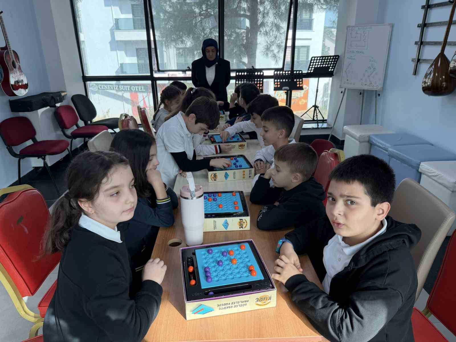 genclerin-akil-oyunlari-dunyasi-ilgi-gordu