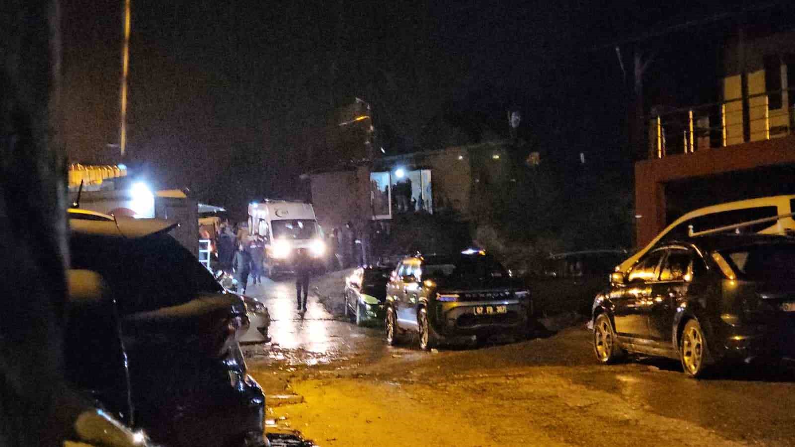 maden-ocagindaki-gocukte-2-iscinin-cansiz-bedenlerine-ulasildi