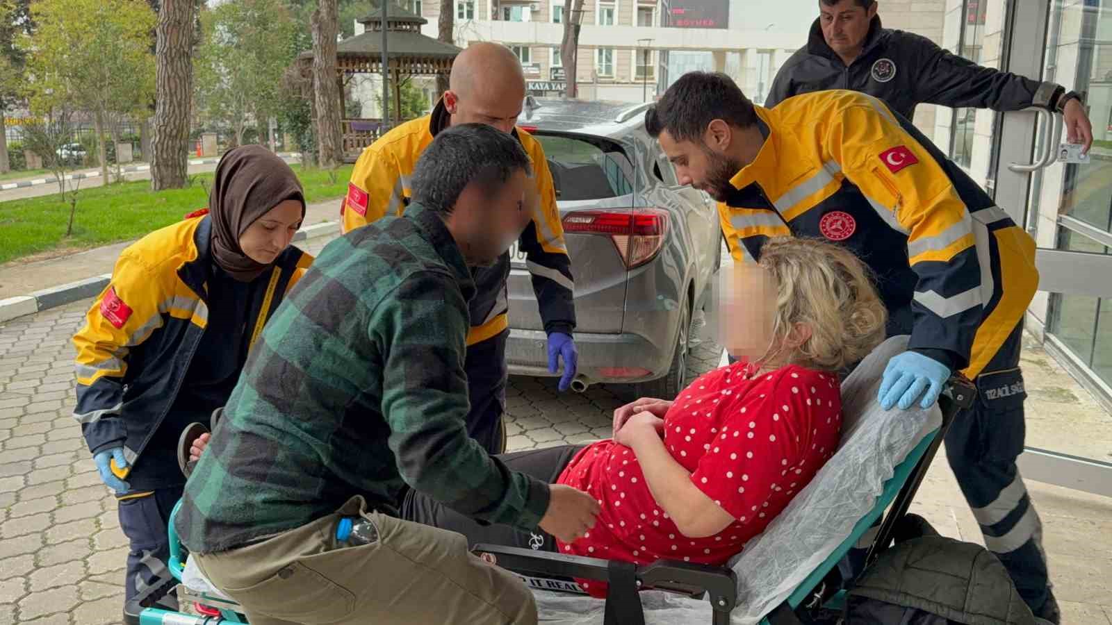 mahkemede-erken-dogum-alarmi-hamile-supheli-hastaneye-kaldirildi