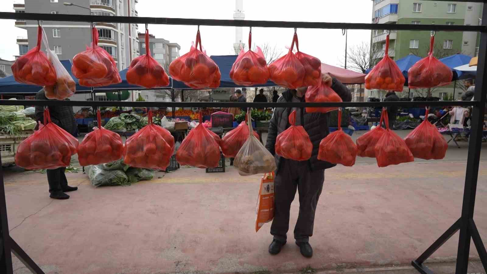 pazardan-askiya-askidan-sofraya-uzanan-dayanisma