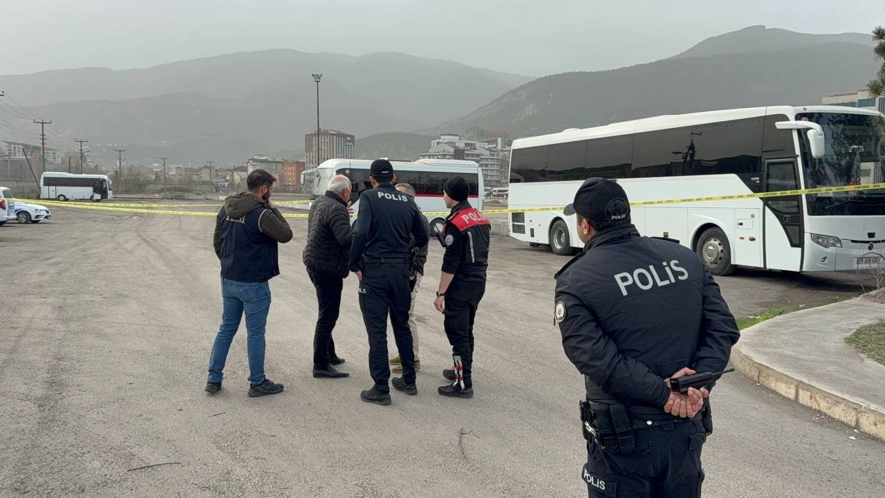 sahipsiz-valiz-polisi-harekete-gecirdi