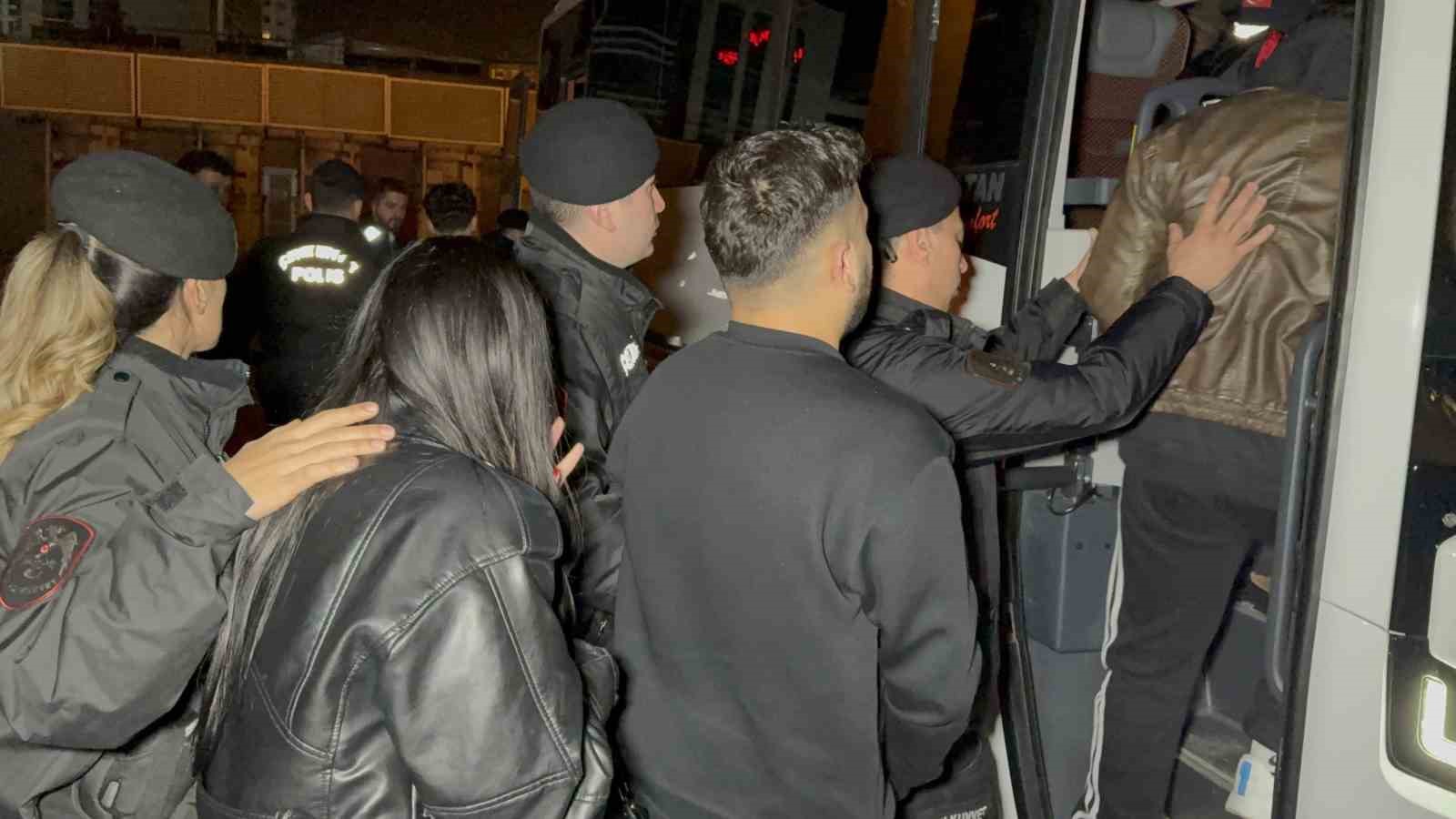 samsun-merkezli-6-ilde-yasa-disi-bahis-operasyonu-14-tutuklama