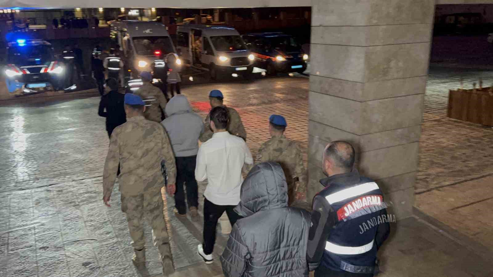 samsun-merkezli-yasa-disi-bahis-operasyonunda-12-kisi-tutuklandi