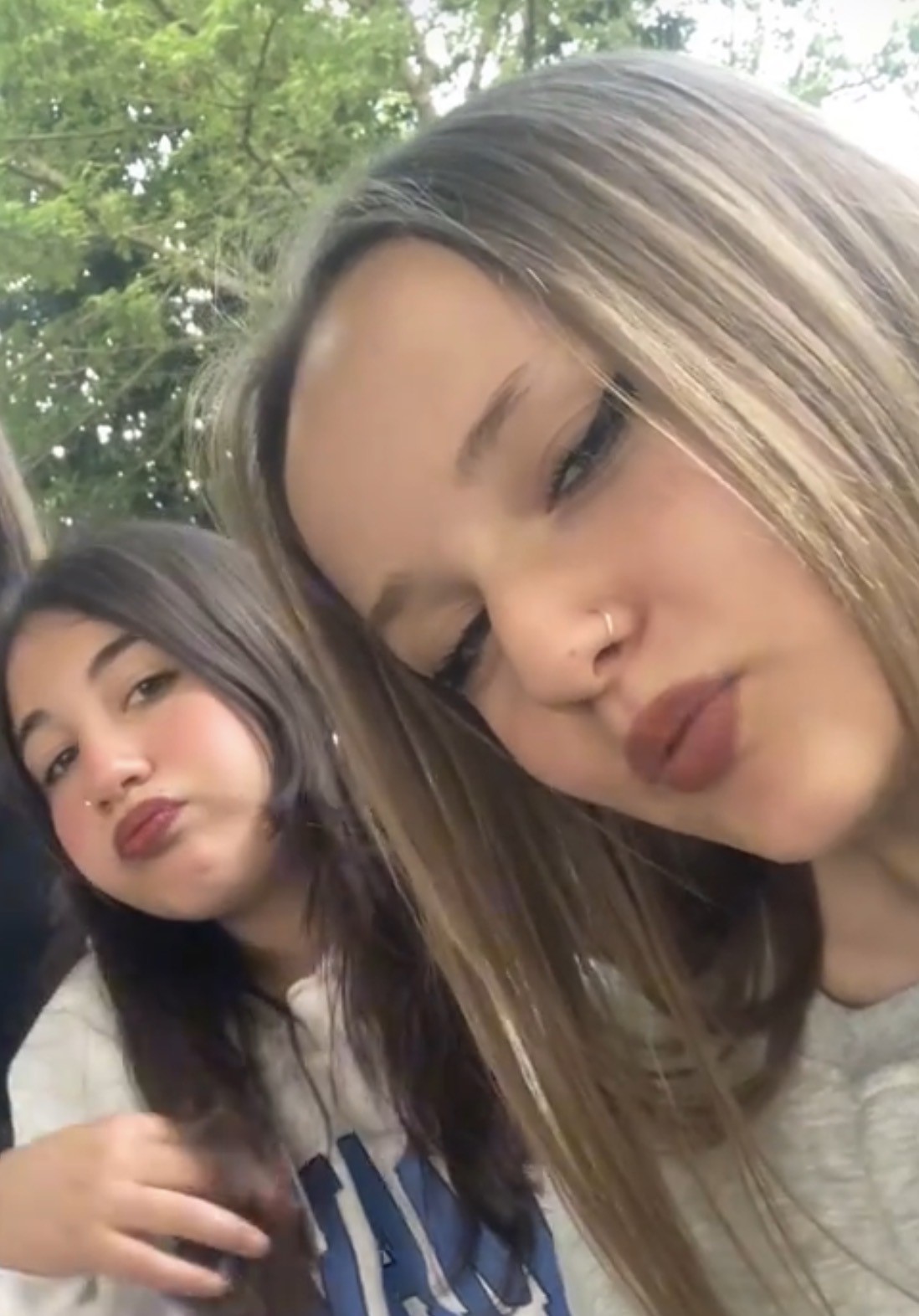 samsunda-13-yasindaki-2-kiz-cocugunun-oldugu-kazanin-goruntuleri-ortaya-cikti