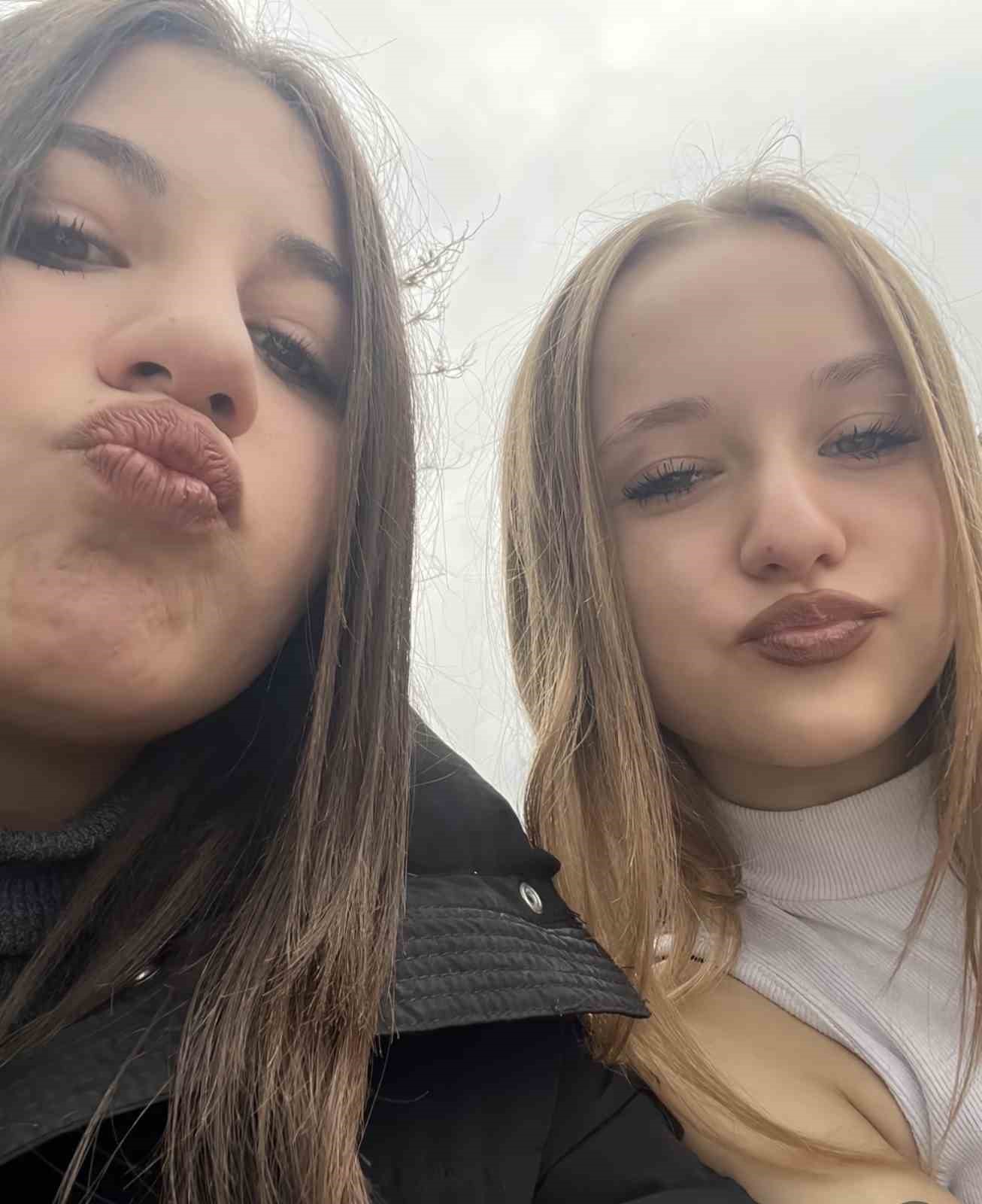 samsunda-13-yasindaki-2-kiz-cocugunun-oldugu-kazanin-goruntuleri-ortaya-cikti