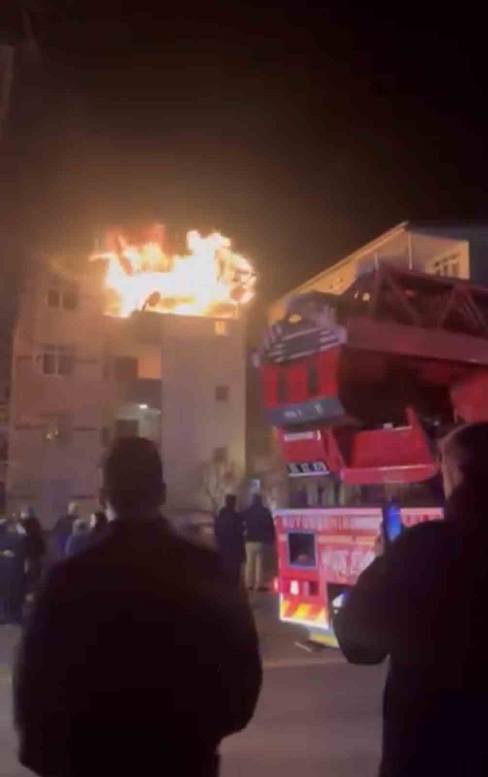 samsunda-cati-kati-alev-alev-yandi-1-yarali