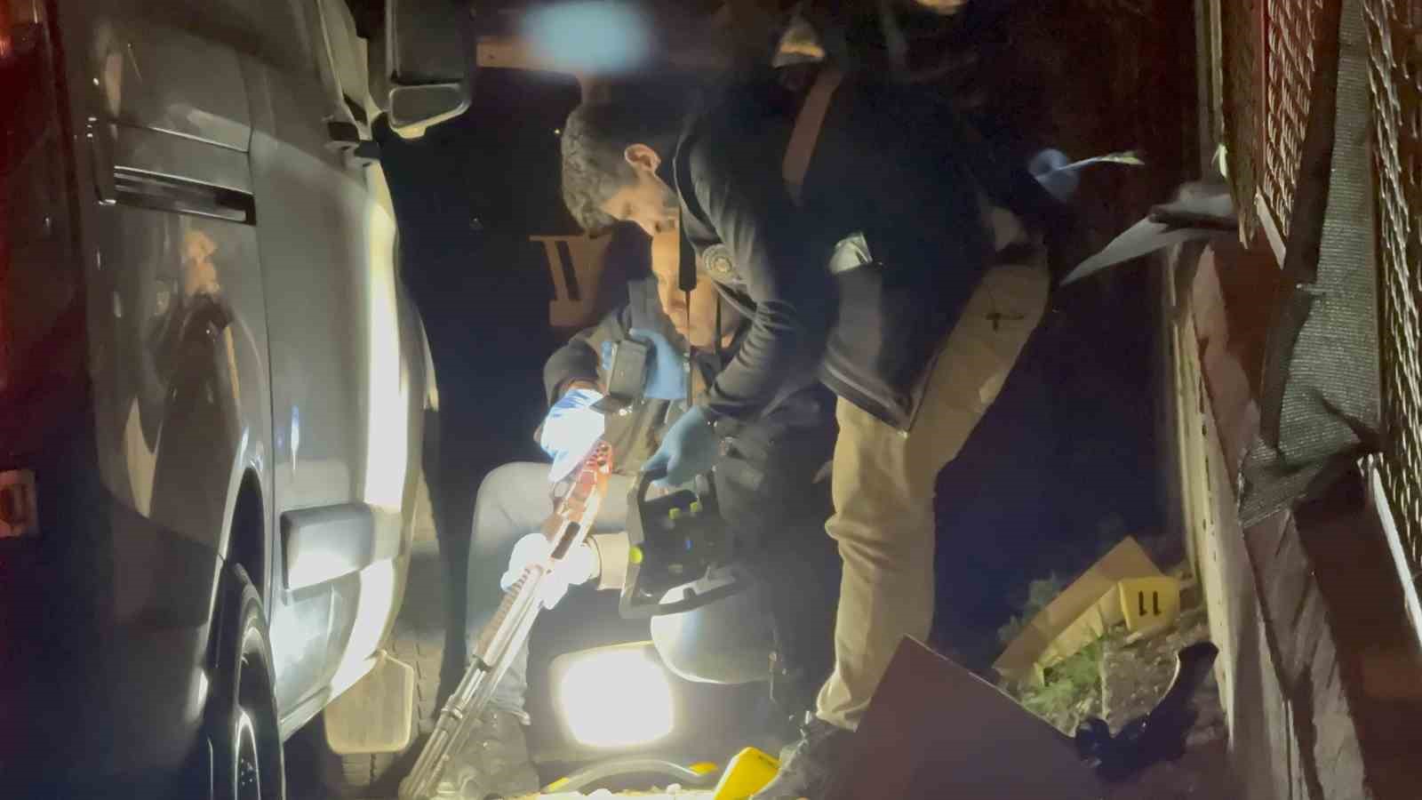 samsunda-maskeli-sahislar-iki-kardese-silahli-saldiri-duzenledi-1-olu-1-yarali