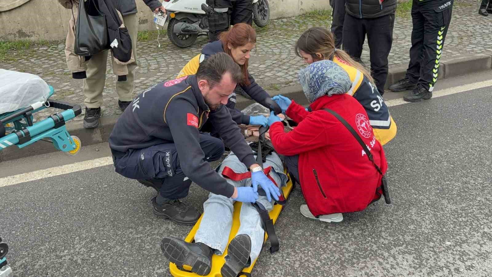 samsunda-motosikletli-genc-kadin-yaralandi