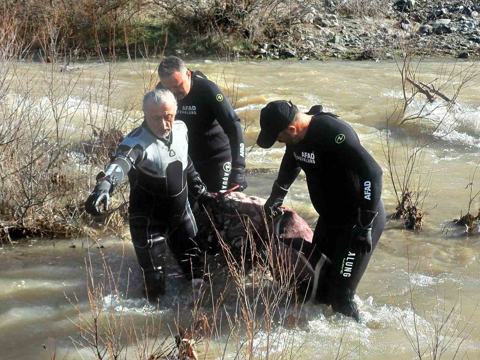 tokatta-kaybolan-kadin-dere-yataginda-olu-bulundu