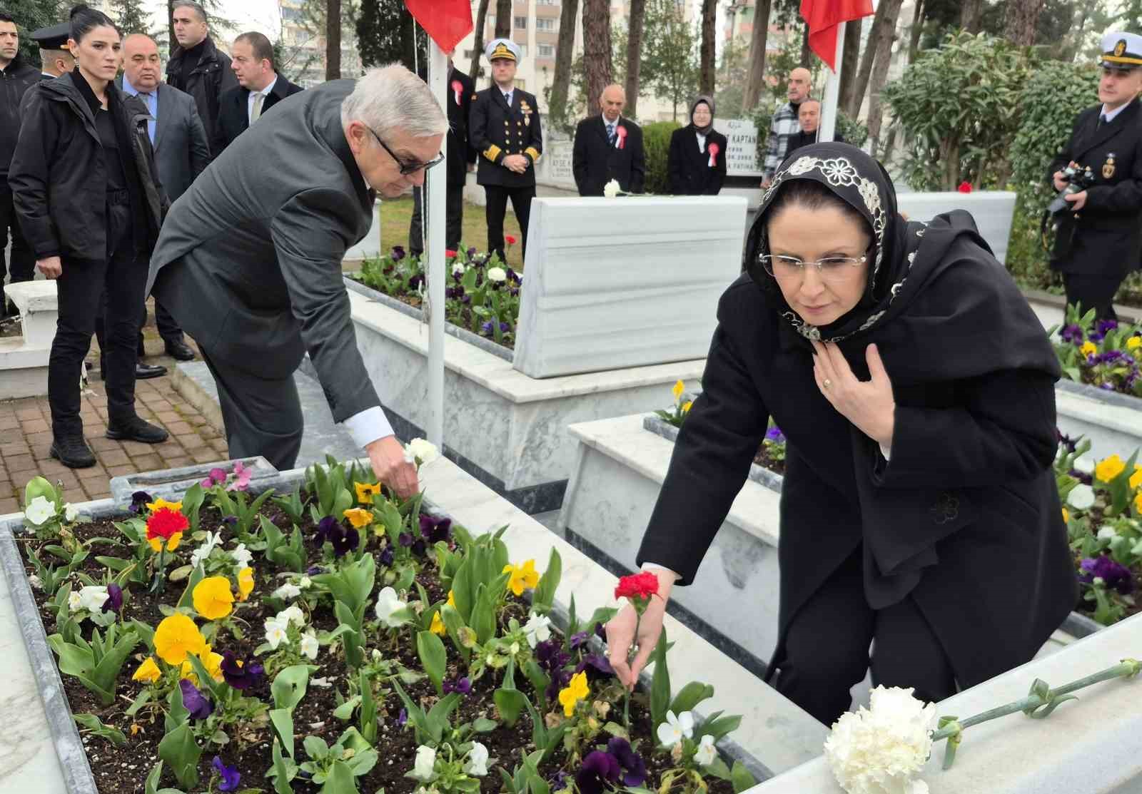 42-yil-sonra-yasanan-tesaduf-duygusal-anlara-neden-oldu