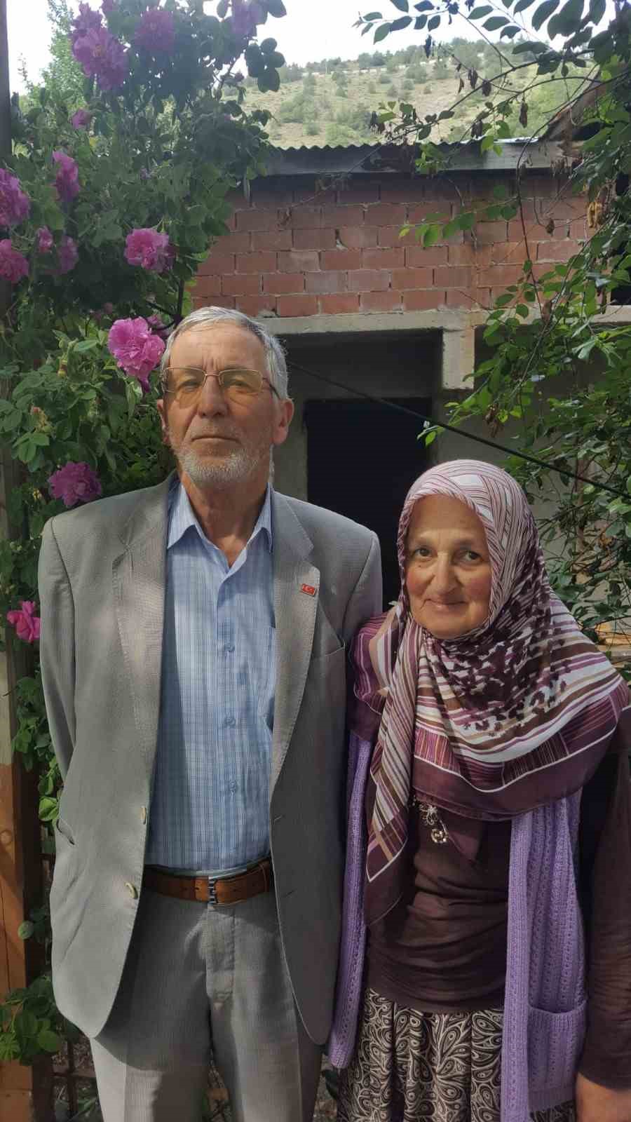 50-yillik-hayat-arkadasligi-ayni-gun-son-buldu