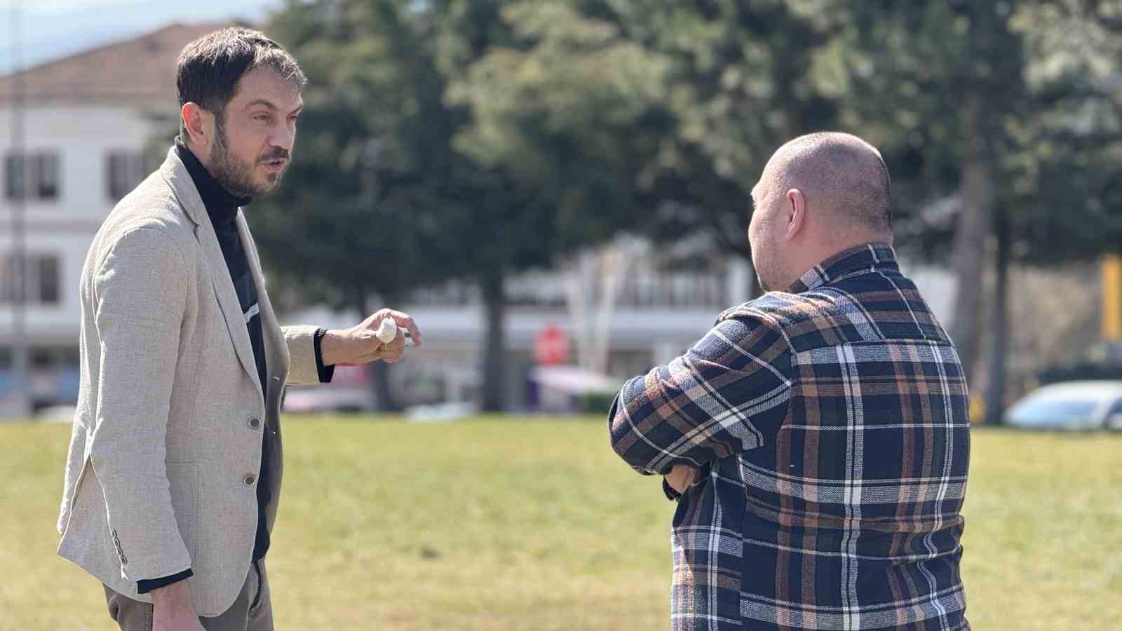 basibos-pitbull-vatandas-ile-kopegine-dehseti-yasatti