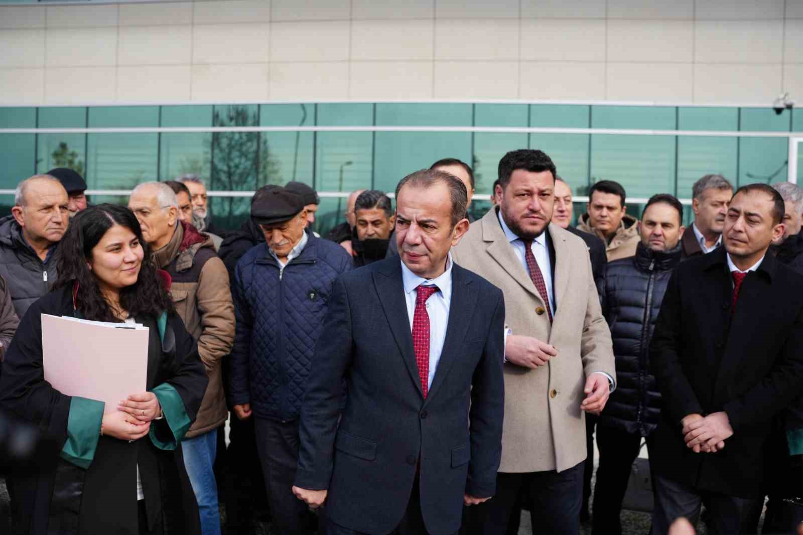 bolu-belediye-baskani-tanju-ozcan-gorevden-uzaklastirildi