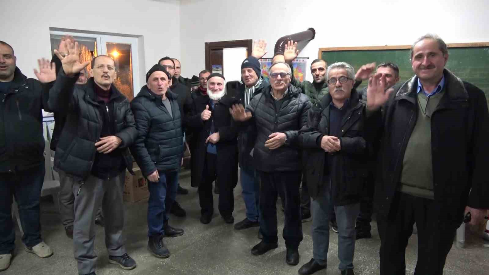 bu-koyde-ramazan-boyunca-yemeklere-kadin-eli-degmiyor