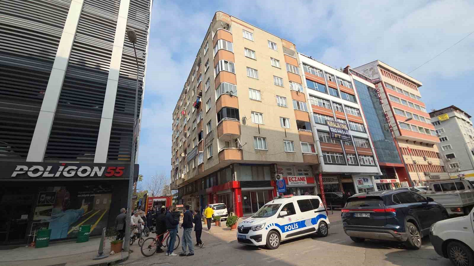 bulasik-makinesi-alev-aldi-yangin-buyumeden-sonduruldu