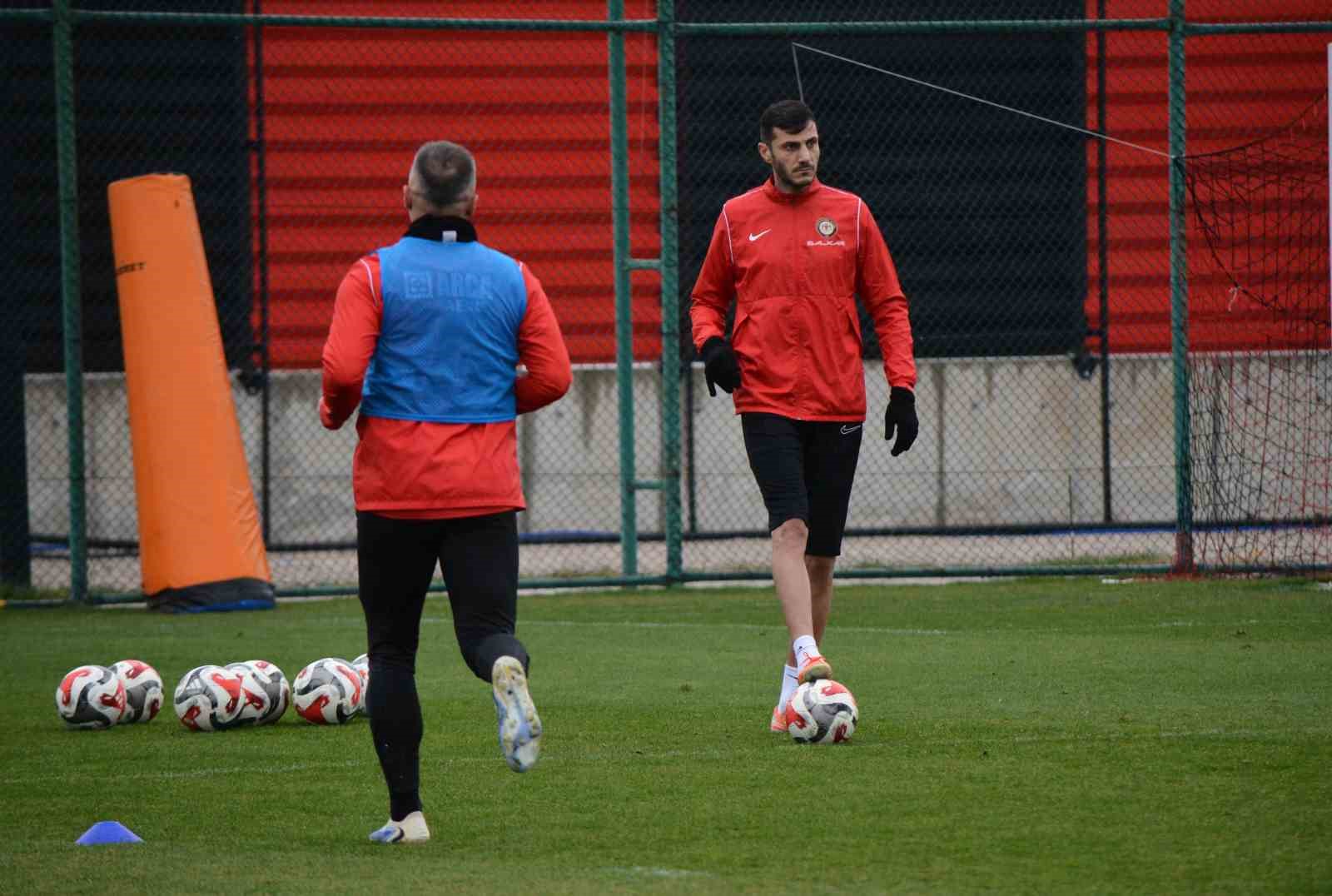 corum-fk-igdir-fkyi-yenerek-galibiyet-serisine-devam-etmek-istiyor