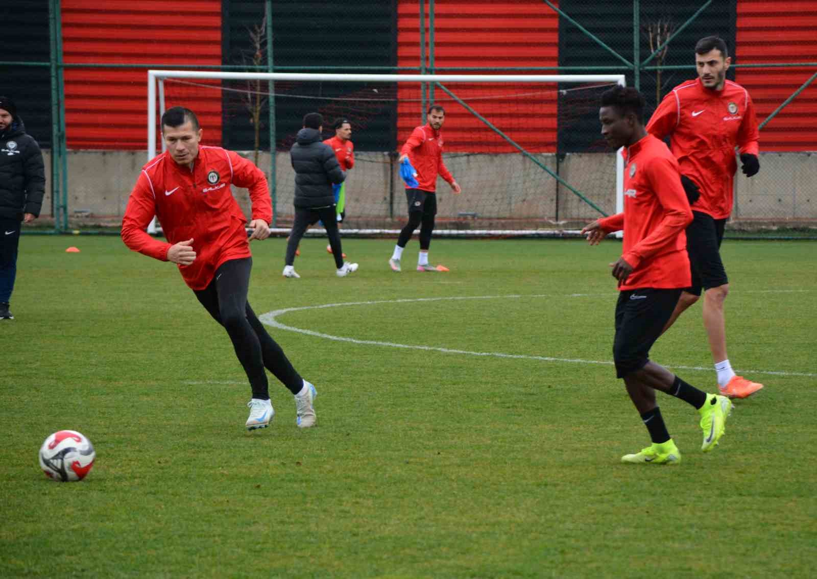 corum-fk-igdir-fkyi-yenerek-galibiyet-serisine-devam-etmek-istiyor