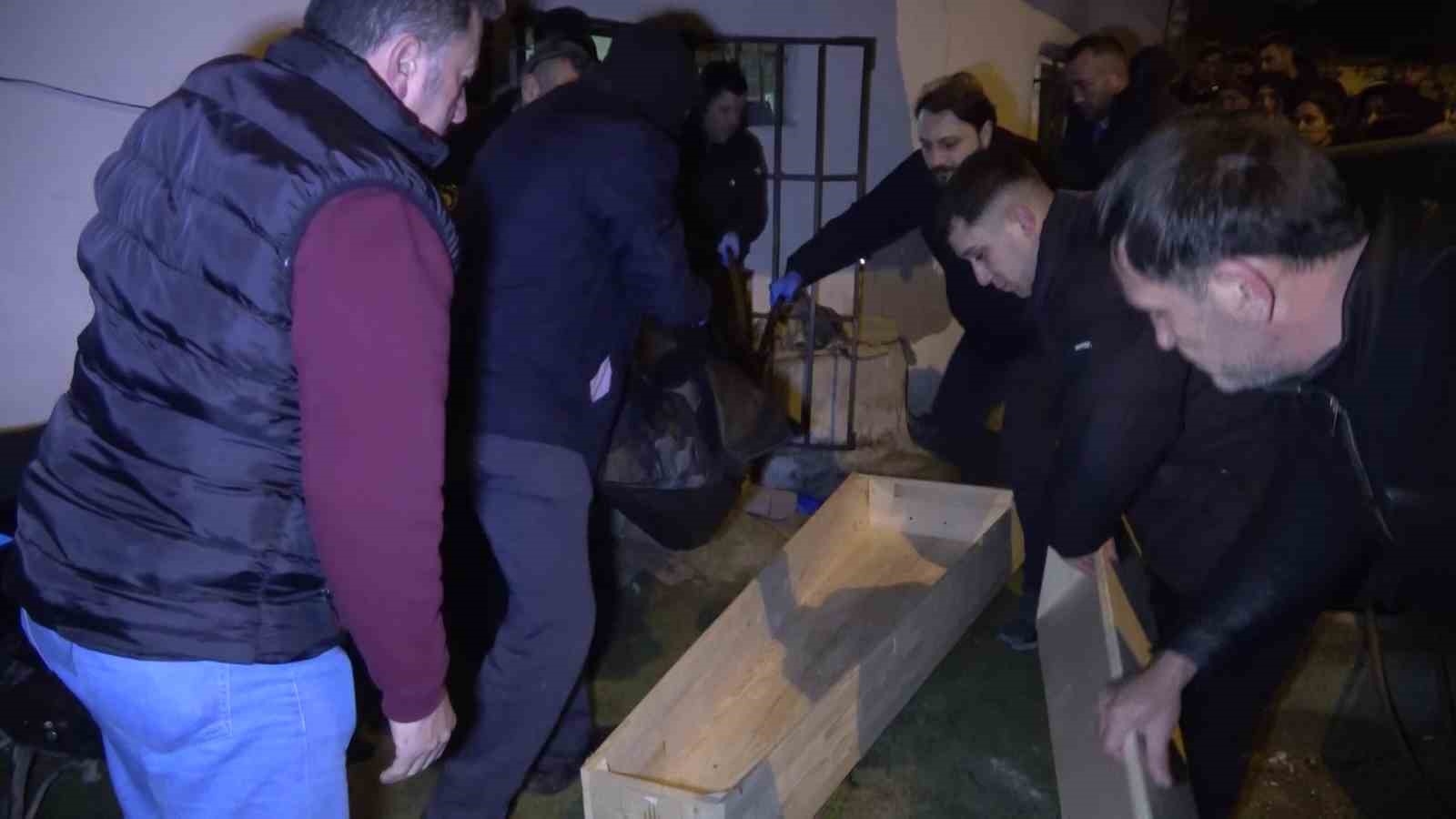 evladina-ulasamayan-anneden-telefon-gelince-evde-oldugu-anlasildi