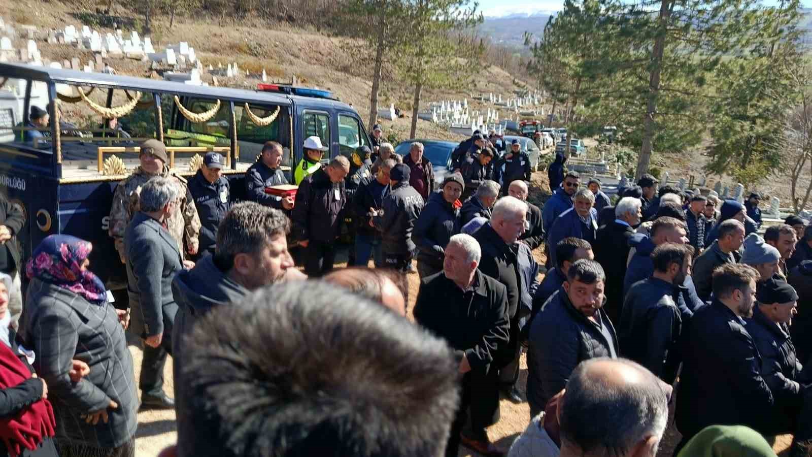 genc-polis-memuruna-memleketinde-huzunlu-veda