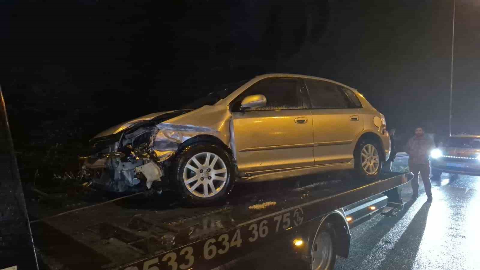 kalp-krizi-sonrasi-kaza-yapan-ogretmen-hayatini-kaybetti