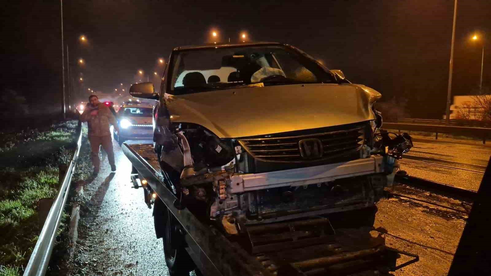 kalp-krizi-sonrasi-kaza-yapan-ogretmen-hayatini-kaybetti