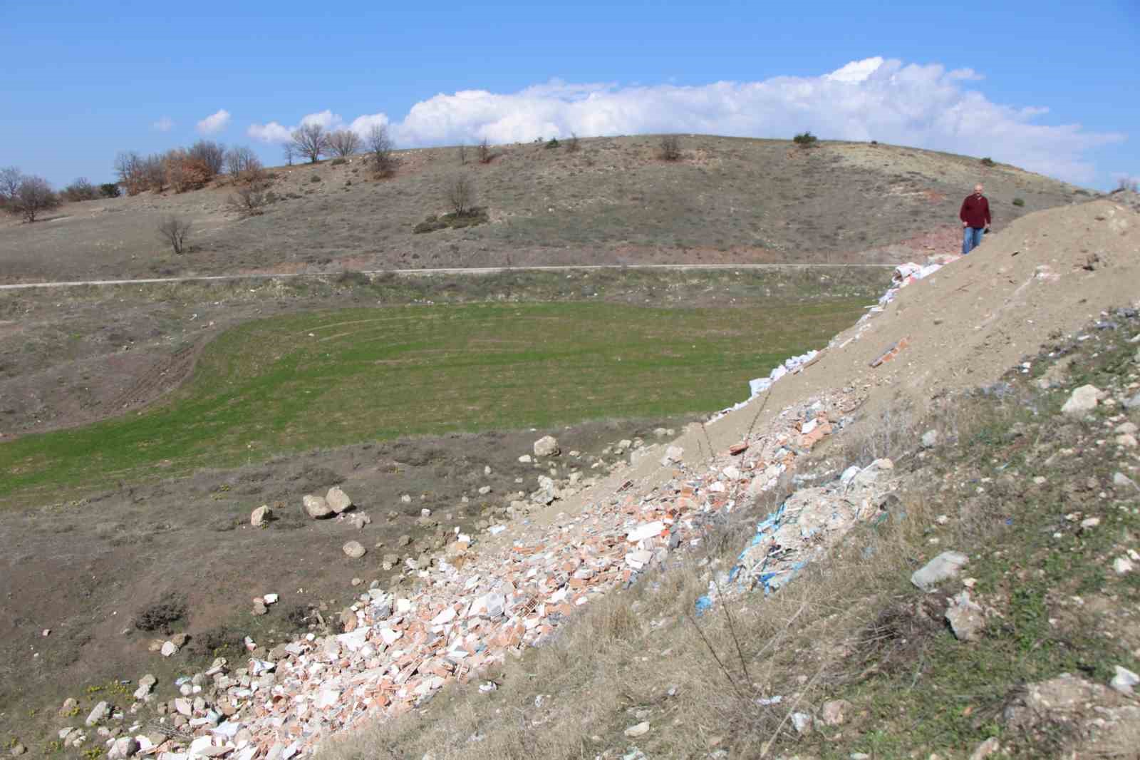 olimpiyat-sampiyonu-mahmut-demir-cevre-dedektifligine-soyundu-amasyanin-zirvesinde-cevre-kirliligi-var