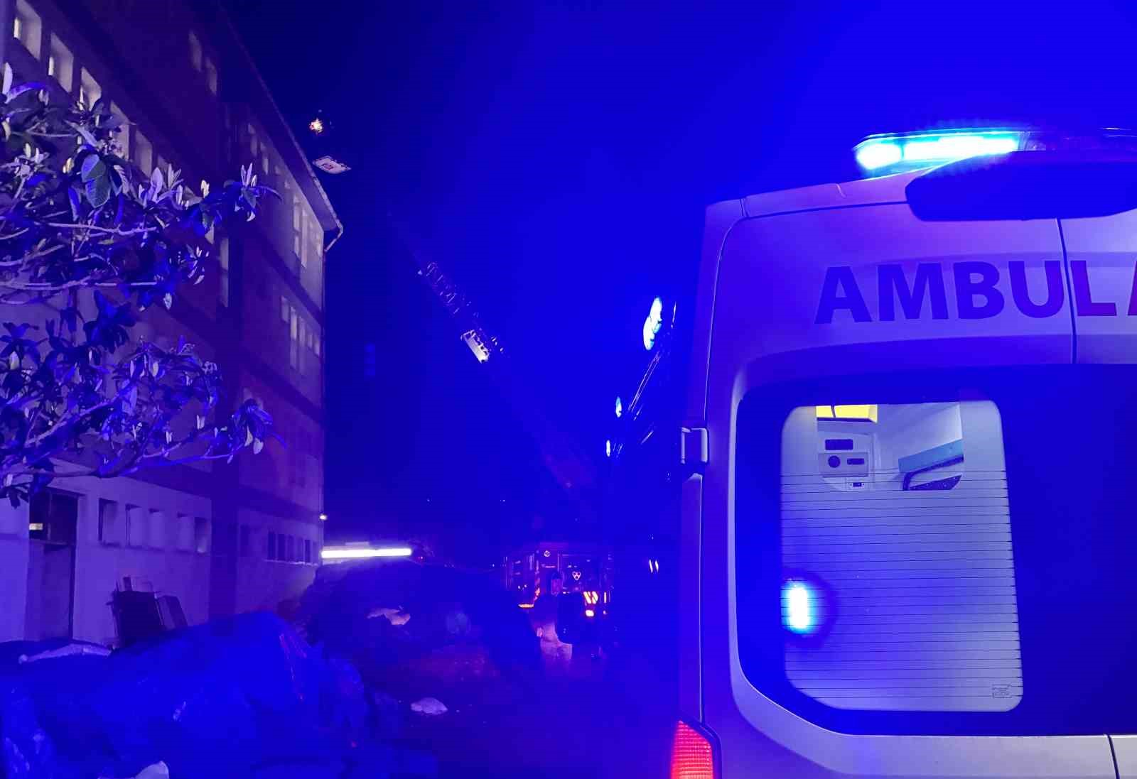 orduda-ogrenci-pansiyonunda-baca-yangini