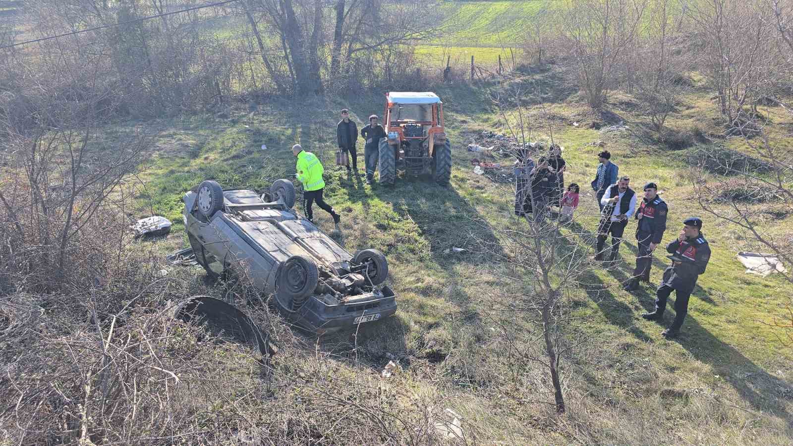 radar-panigi-kazaya-neden-oldu-otomobil-sarampole-devrildi