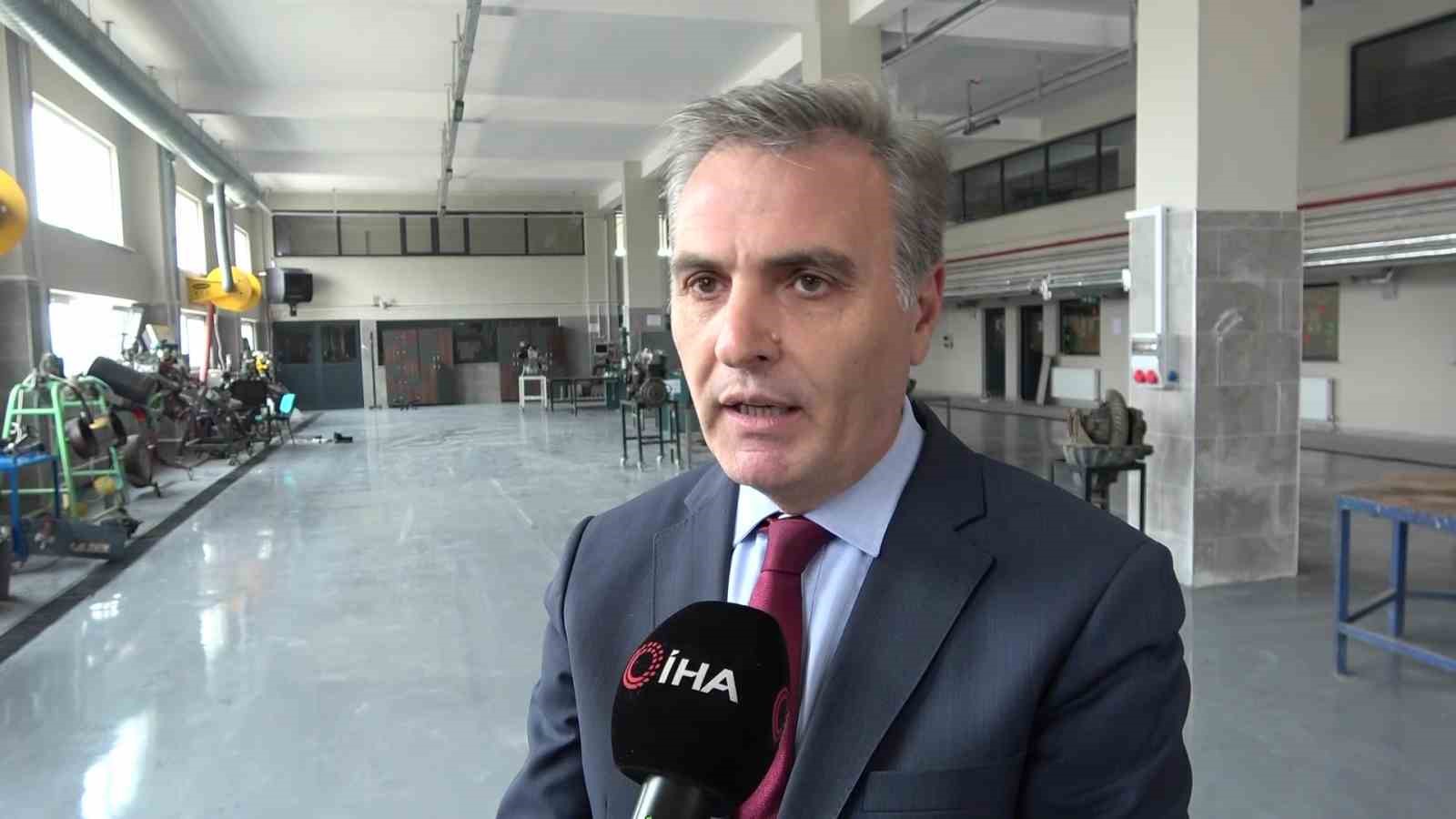 suluovada-40-yillik-okulun-yerine-mesleki-egitim-ussu-yapiliyor