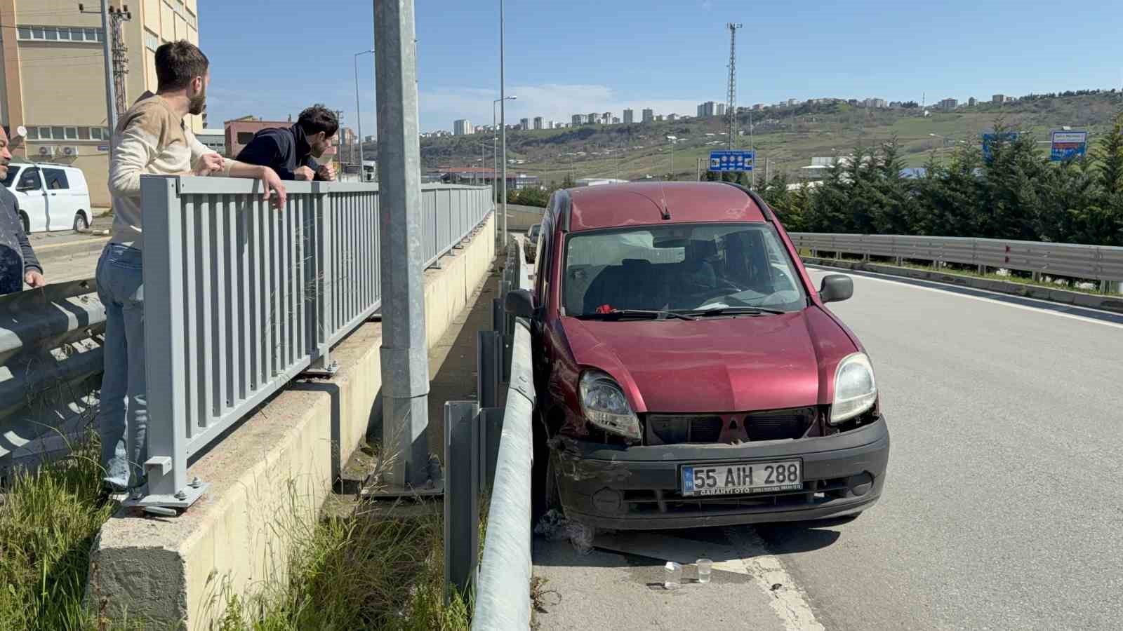 tamire-goturulen-arac-kaza-yapti-1-yarali