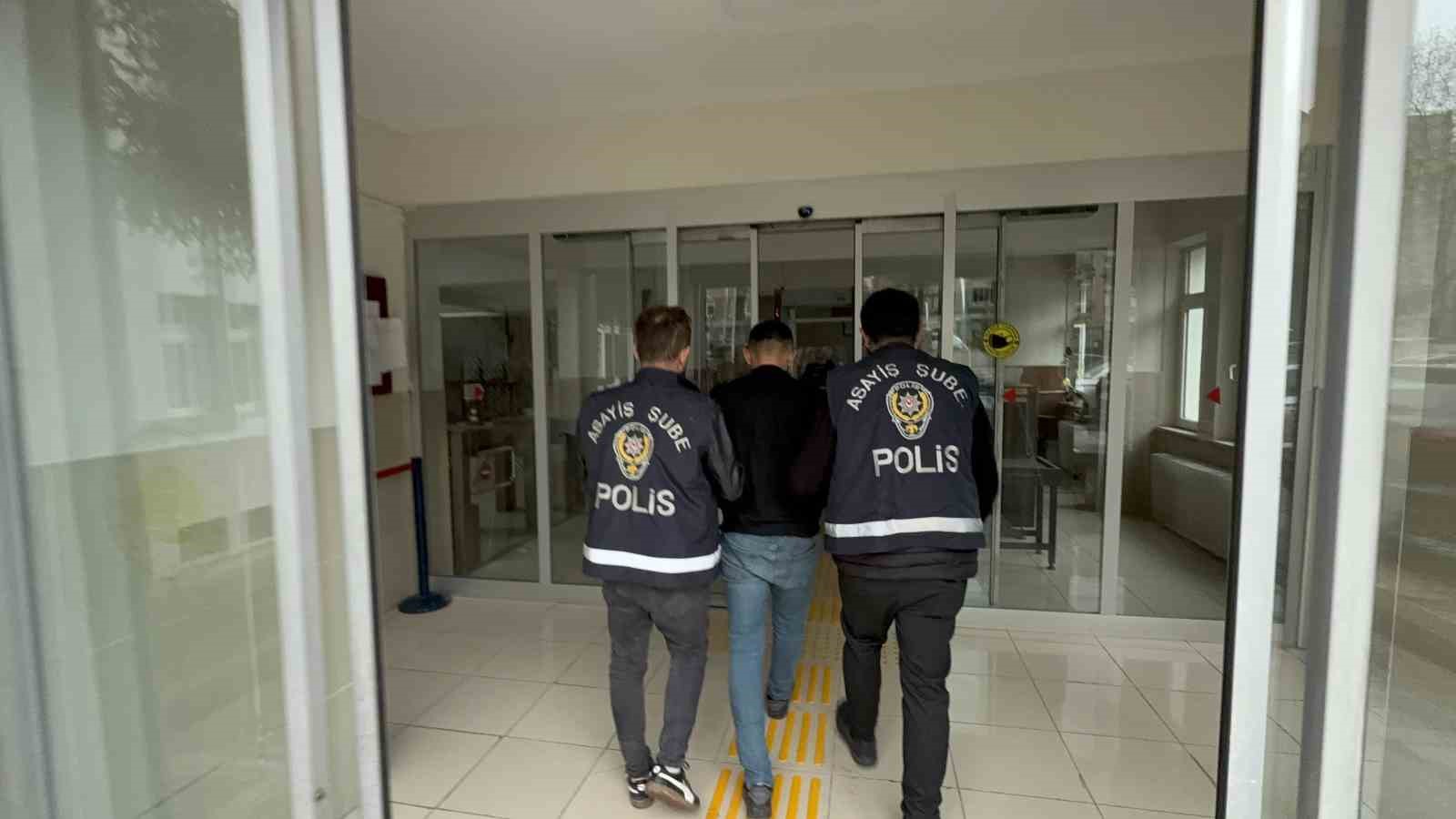 tokatta-polis-delil-aradi-cephanelik-buldu