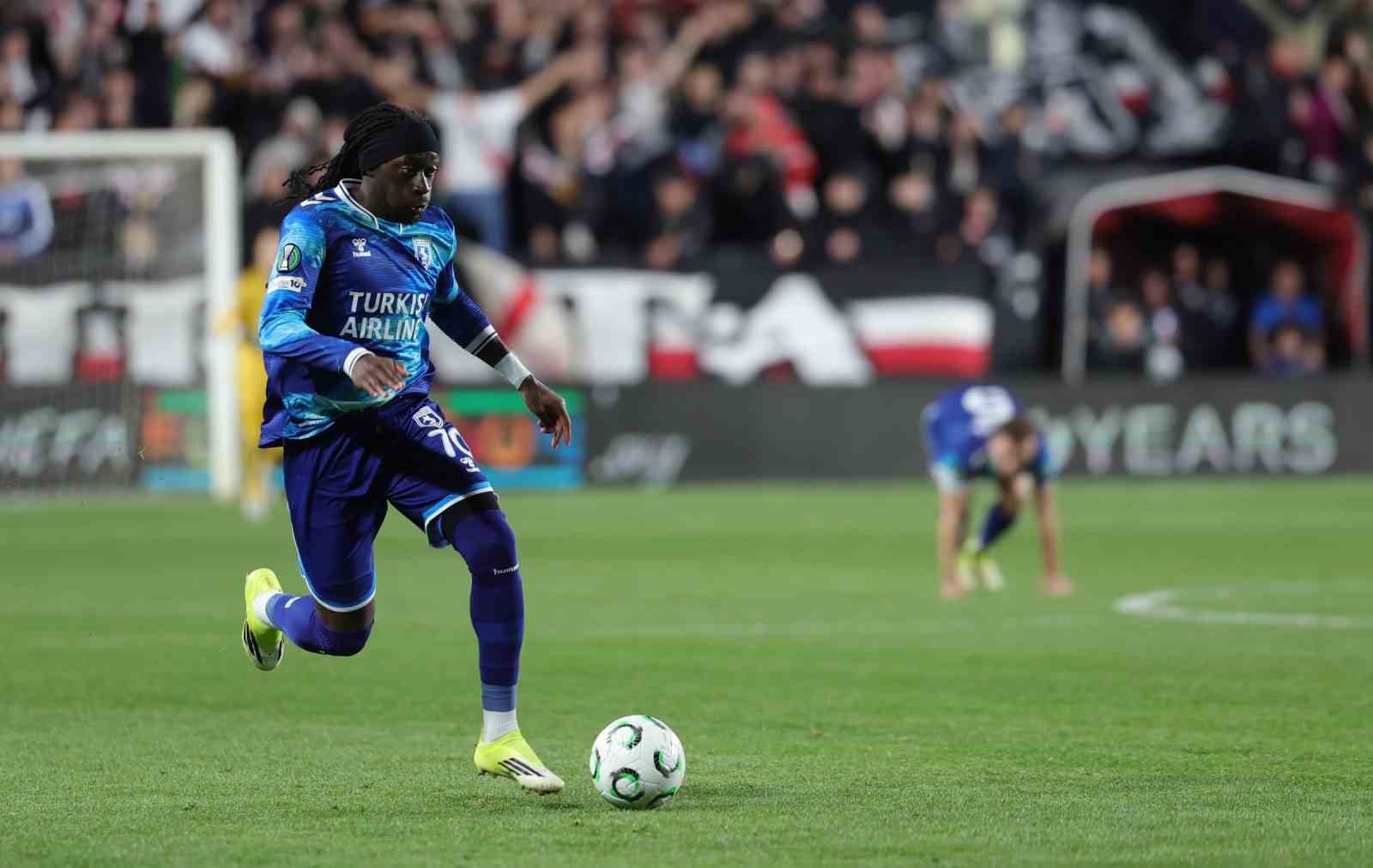 uefa-konferans-ligi-rayo-vallecano-0-samsunspor-1-mac-sonucu