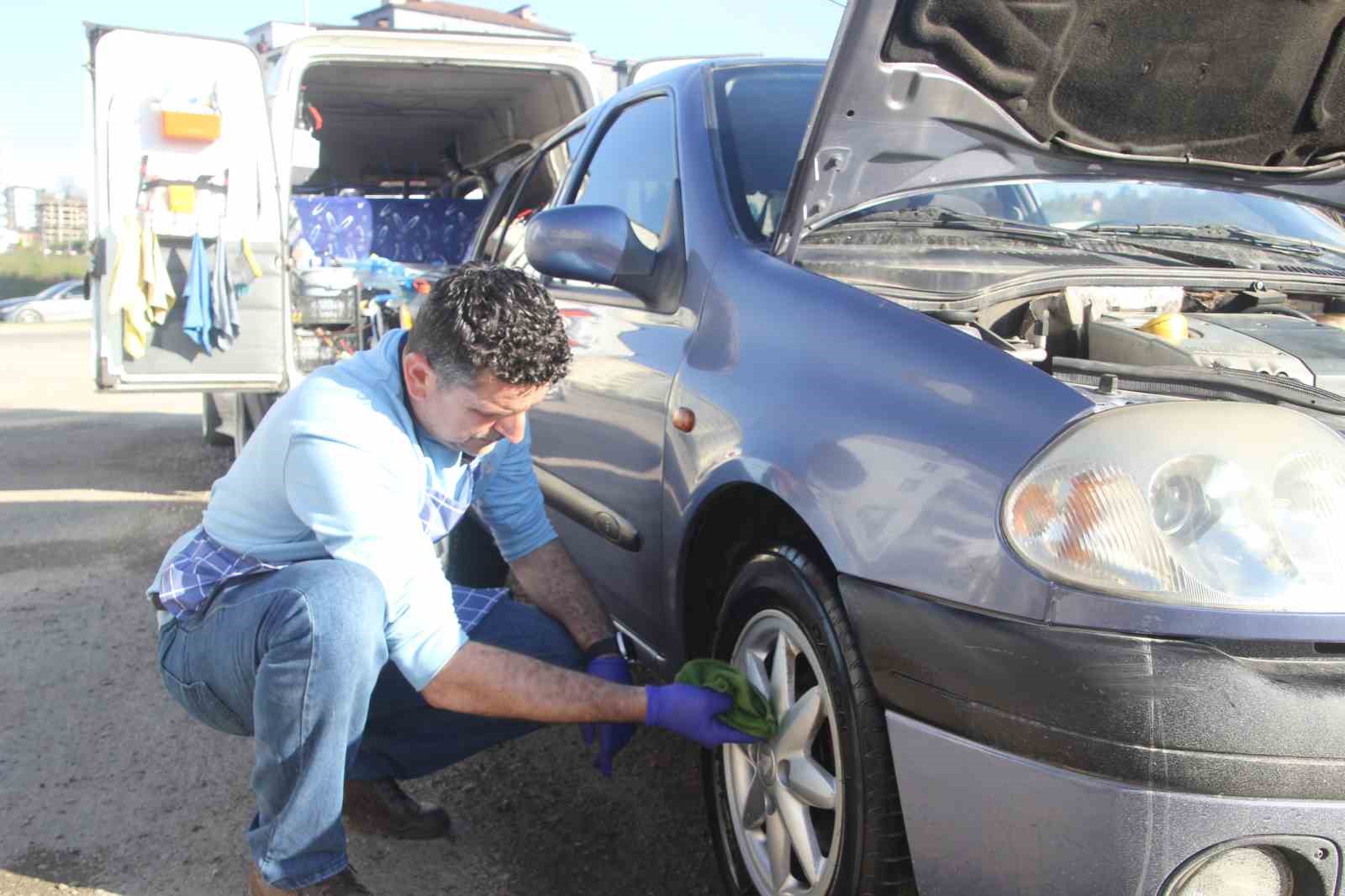 yoneticiligi-birakti-kuresel-isinmaya-karsi-mobil-ve-susuz-arac-yikama-baslatti